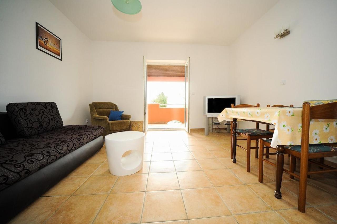 Apartment Avada Novalja Exteriér fotografie